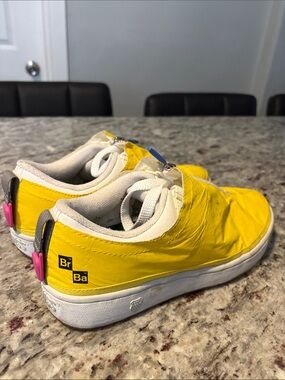 K-Swiss Classic 2000 X Breaking Bad Mens Yellow Lifestyle Sneakers Shoes